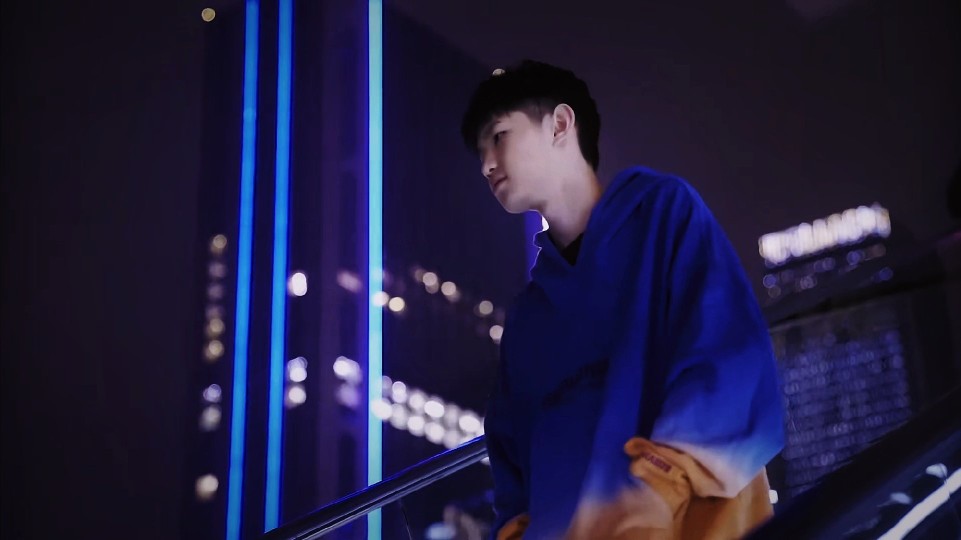 亚马尔对此