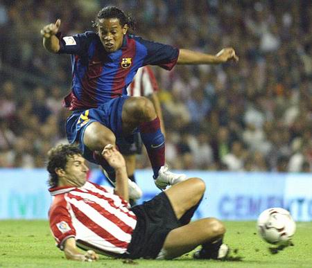 牌形象的提 牌形象的提