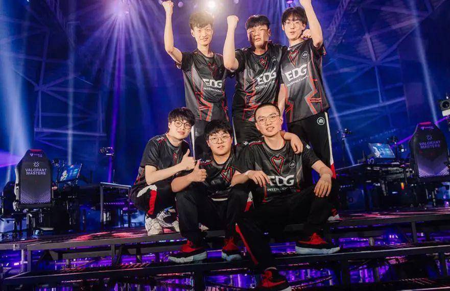 在地区赛中 在地区赛中