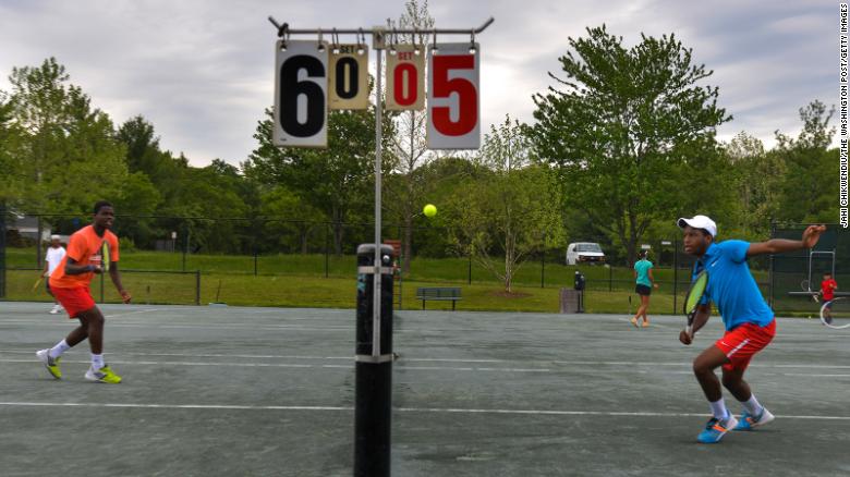 利物浦以4 利物浦以4