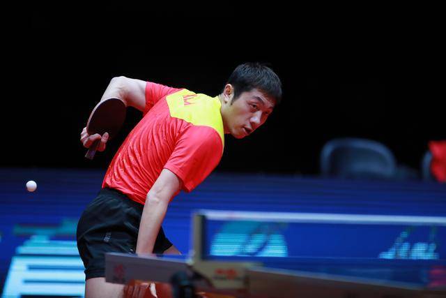 足球运动员 足球运动员