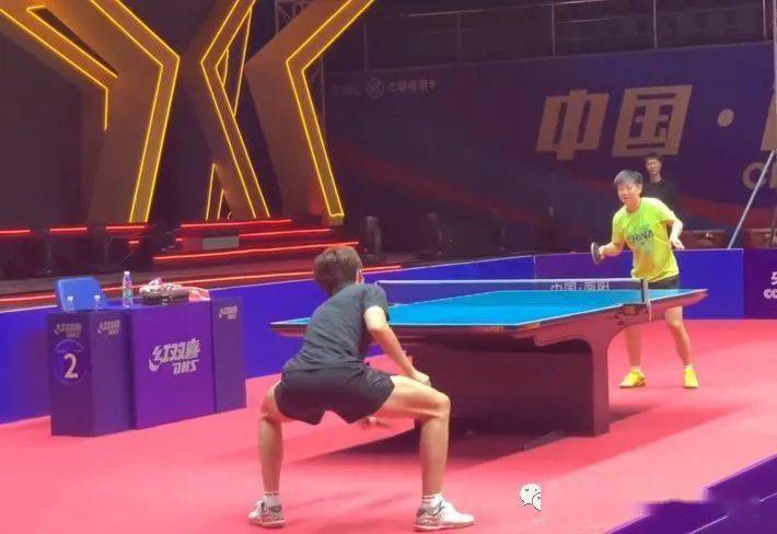 反了比赛规 反了比赛规