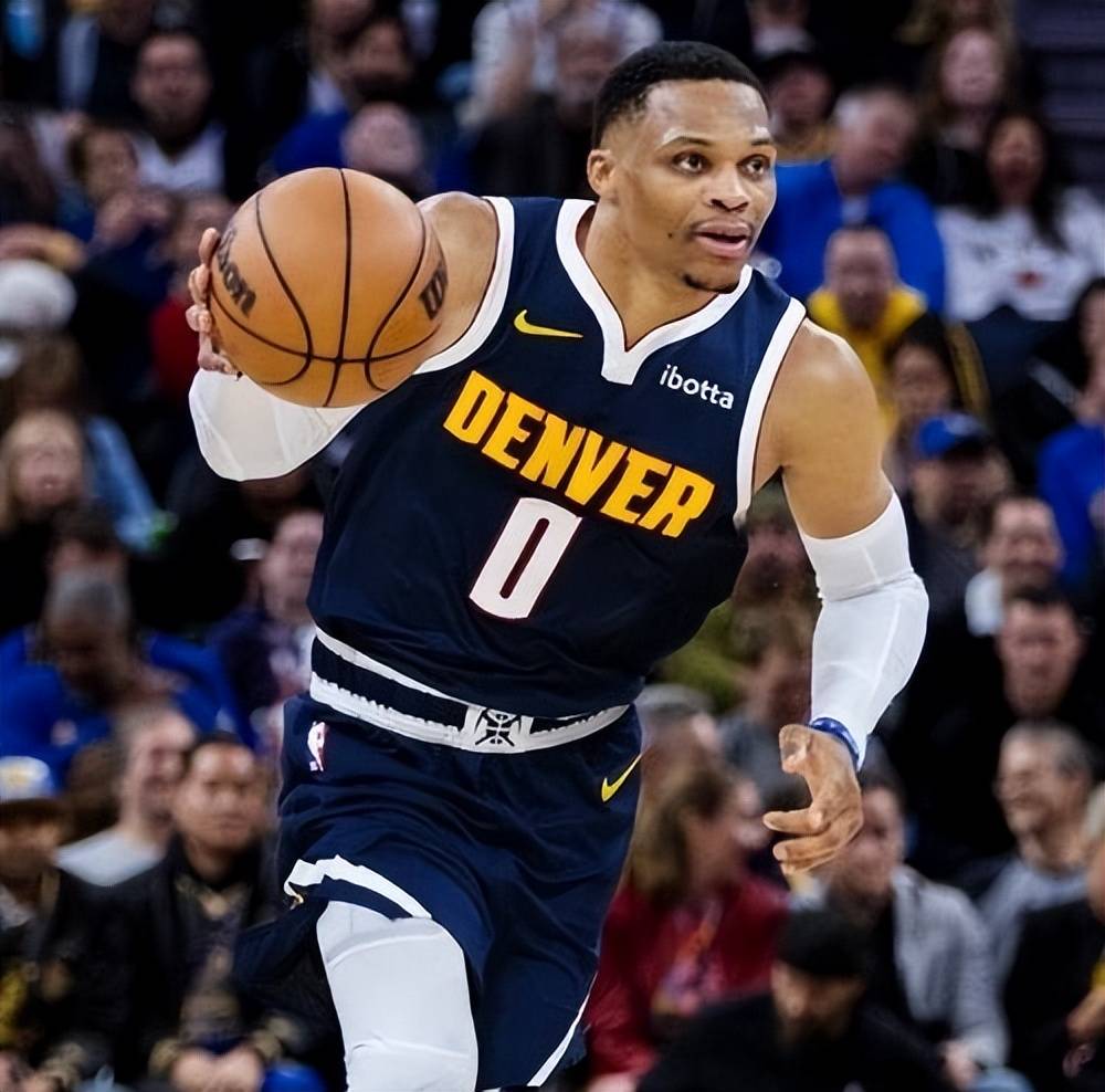 在社交媒体 在社交媒体