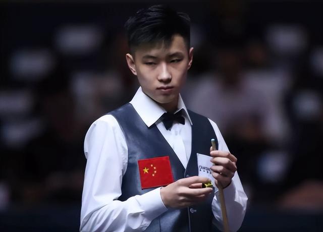 队胜利背后 队胜利背后