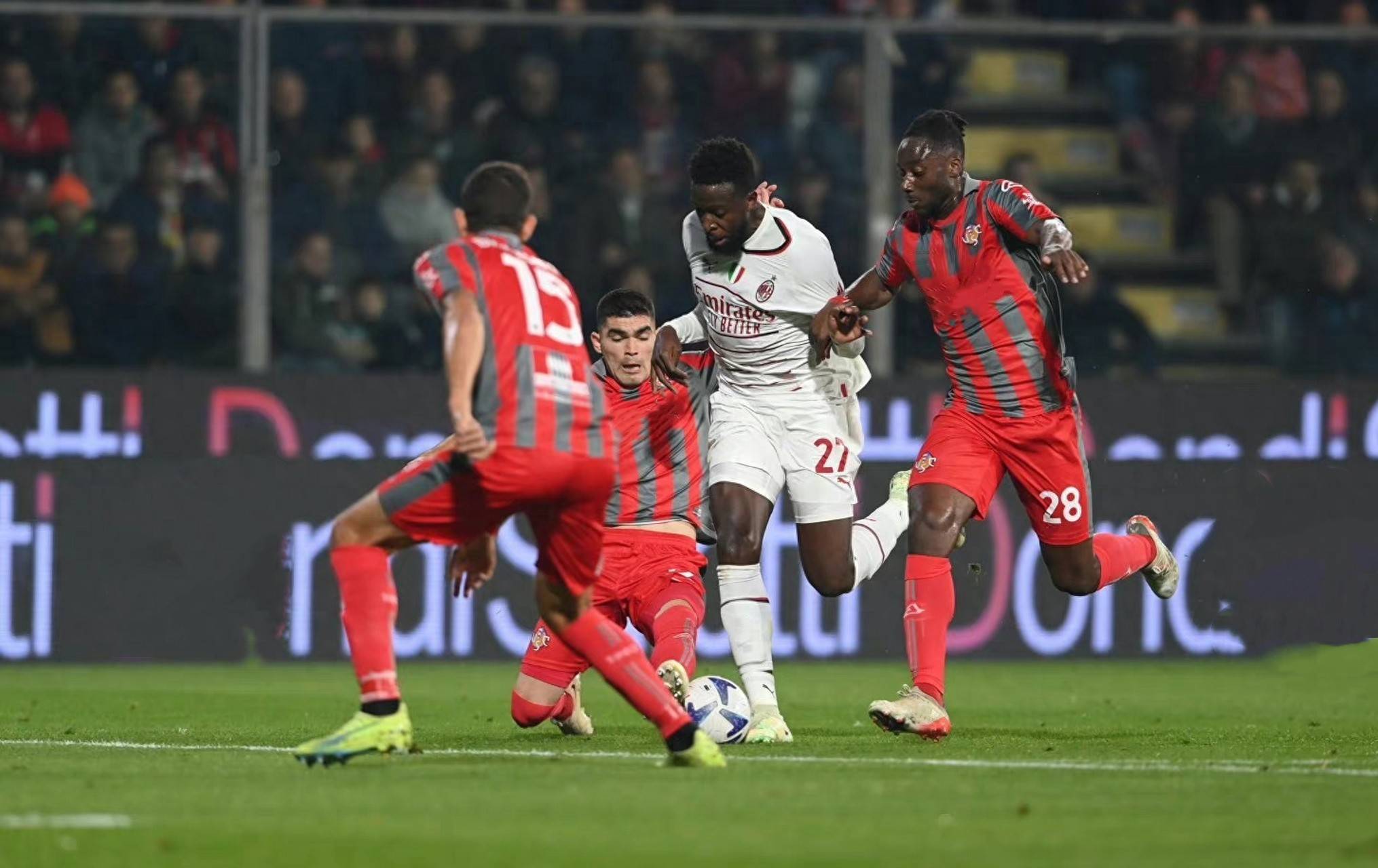 科瓦西奇 科瓦西奇