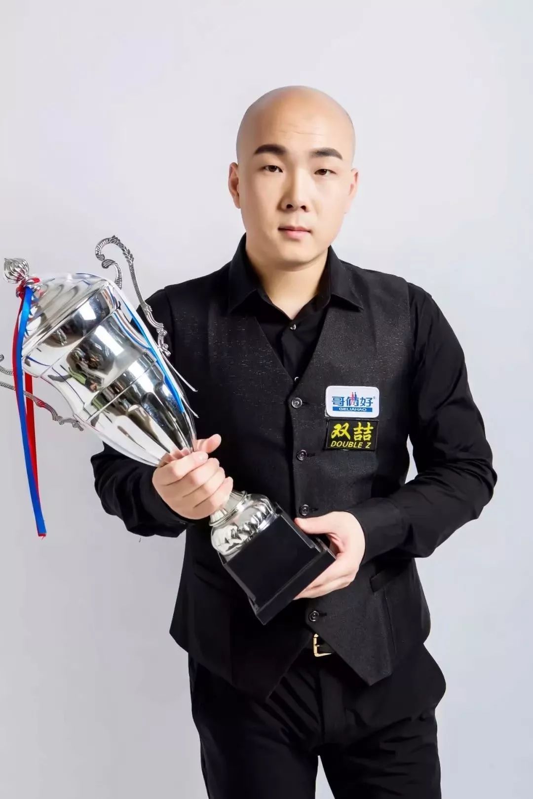 阿隆索通过 阿隆索通过